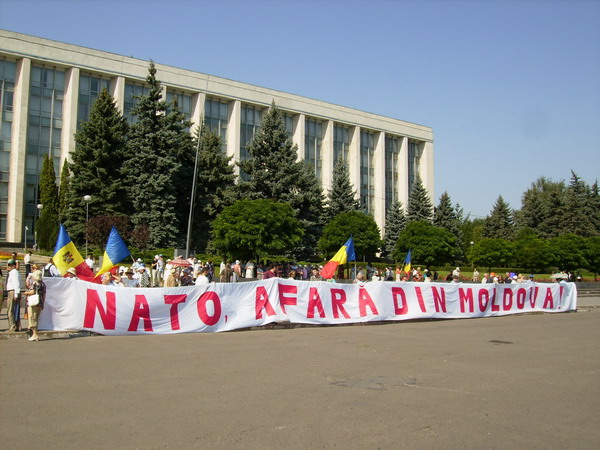 Imagini pentru AFARA NATO DIN MOLDOVA